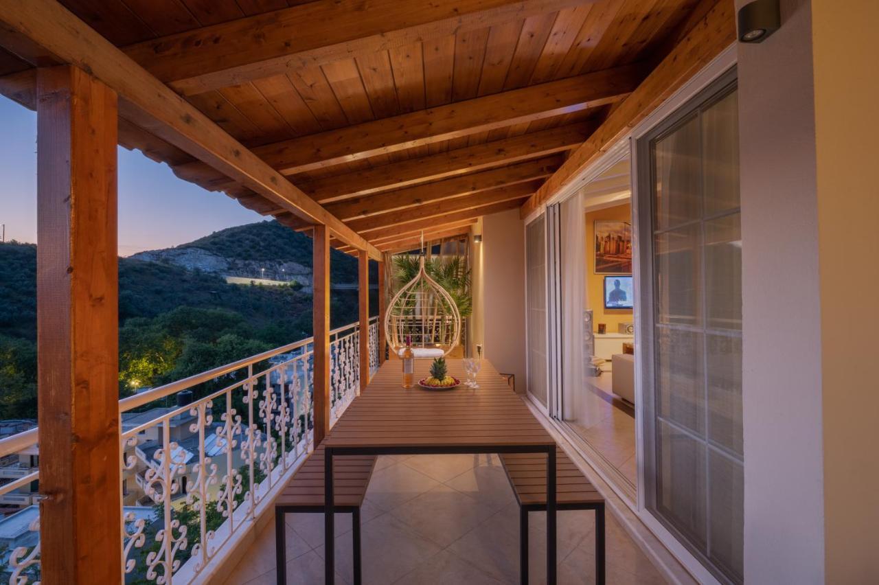 루트라 에디프수 Panoramic View!Penthouse 120Qm Of Sea & Mountain 빌라 외부 사진