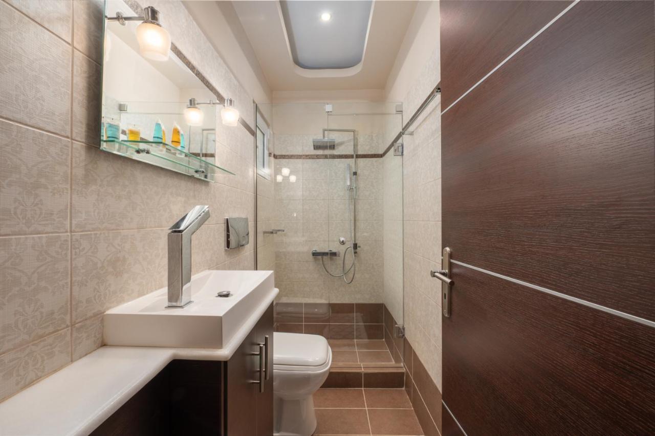 루트라 에디프수 Panoramic View!Penthouse 120Qm Of Sea & Mountain 빌라 외부 사진